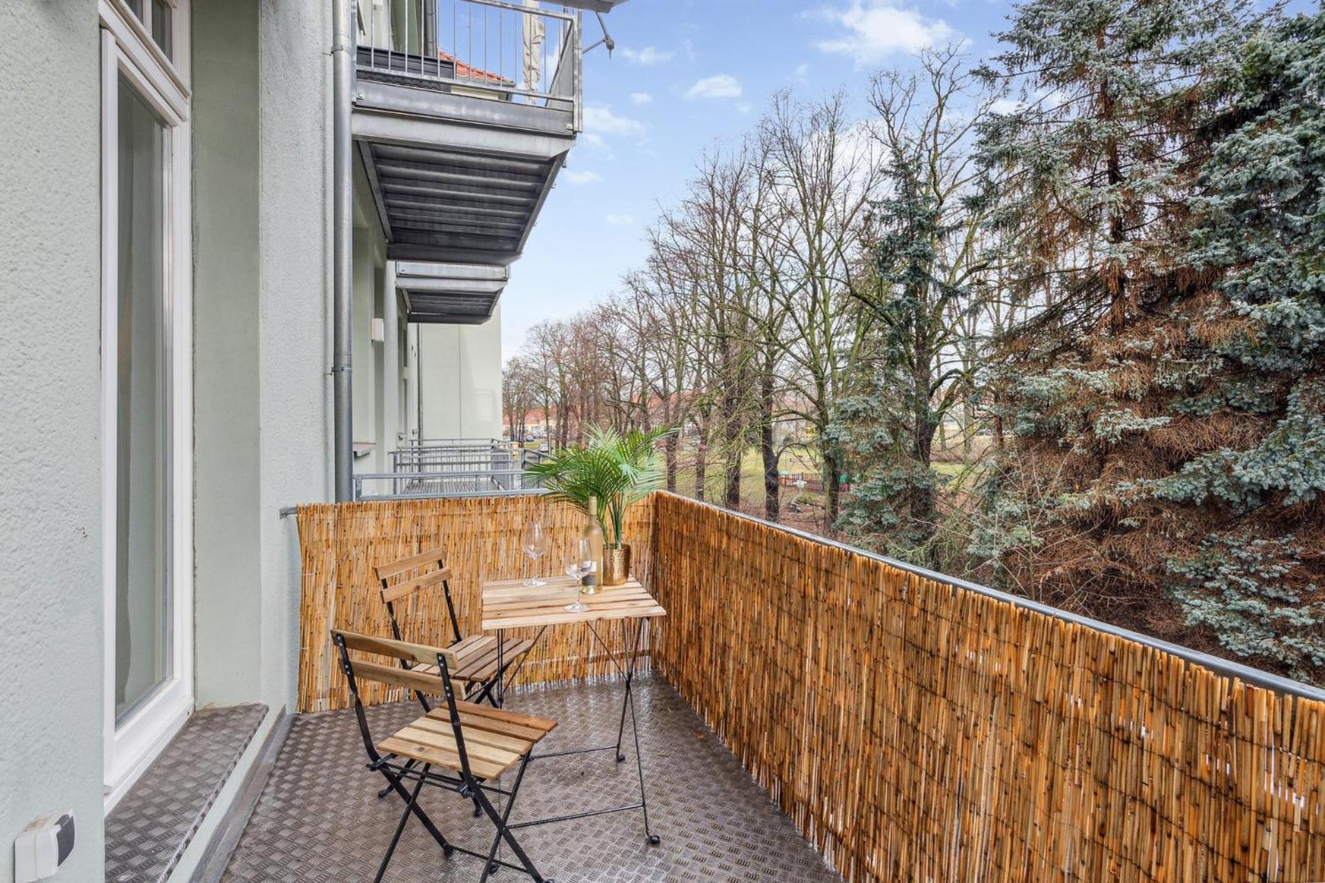 Homespace - Magdeburg - Gemuetliches Apartment Mit Balkon Exterior photo